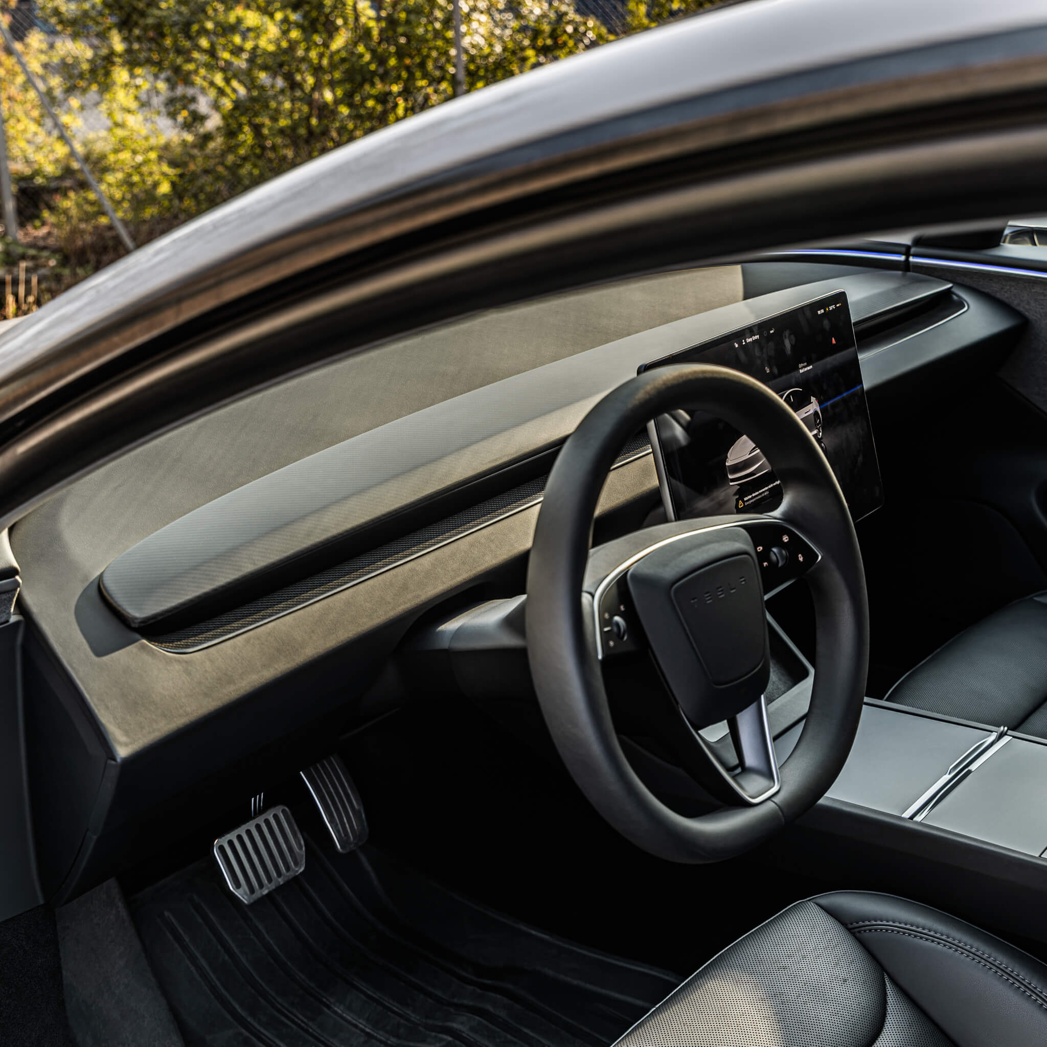 Tesla Model 3 2024–2026: Echtcarbon-Dashboard