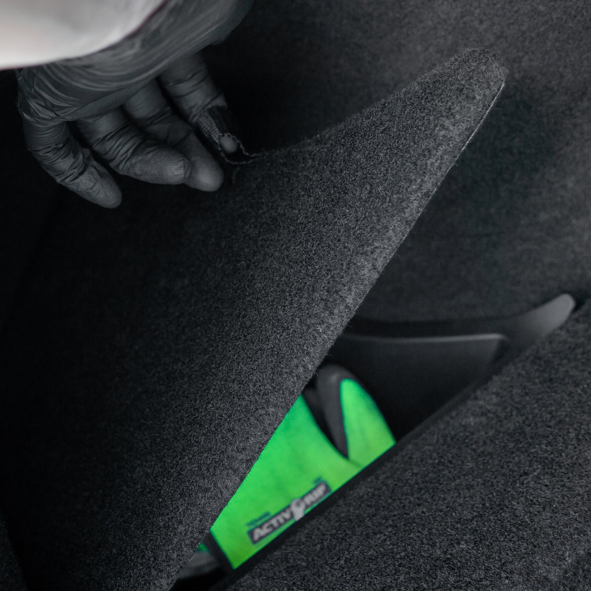 Tesla Model 3 2024: Trunk side organizer