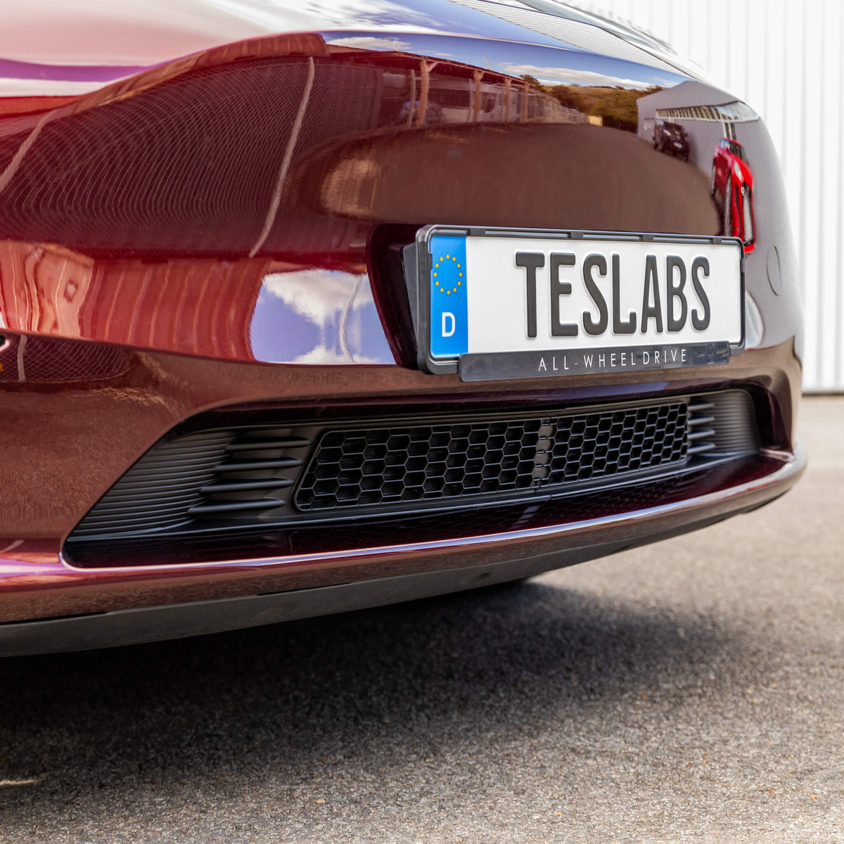 Tesla Model Y: Frontstoßstangen-Schutzgitter