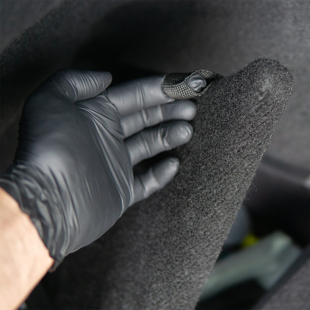 Tesla Model Y: Kofferraum-Seitenorganizer