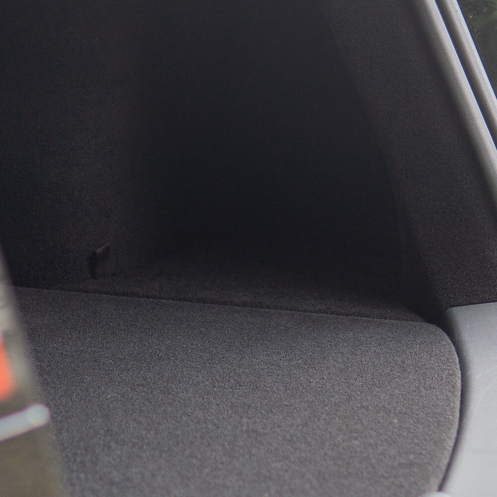 Tesla Model Y: Kofferraum-Seitenorganizer