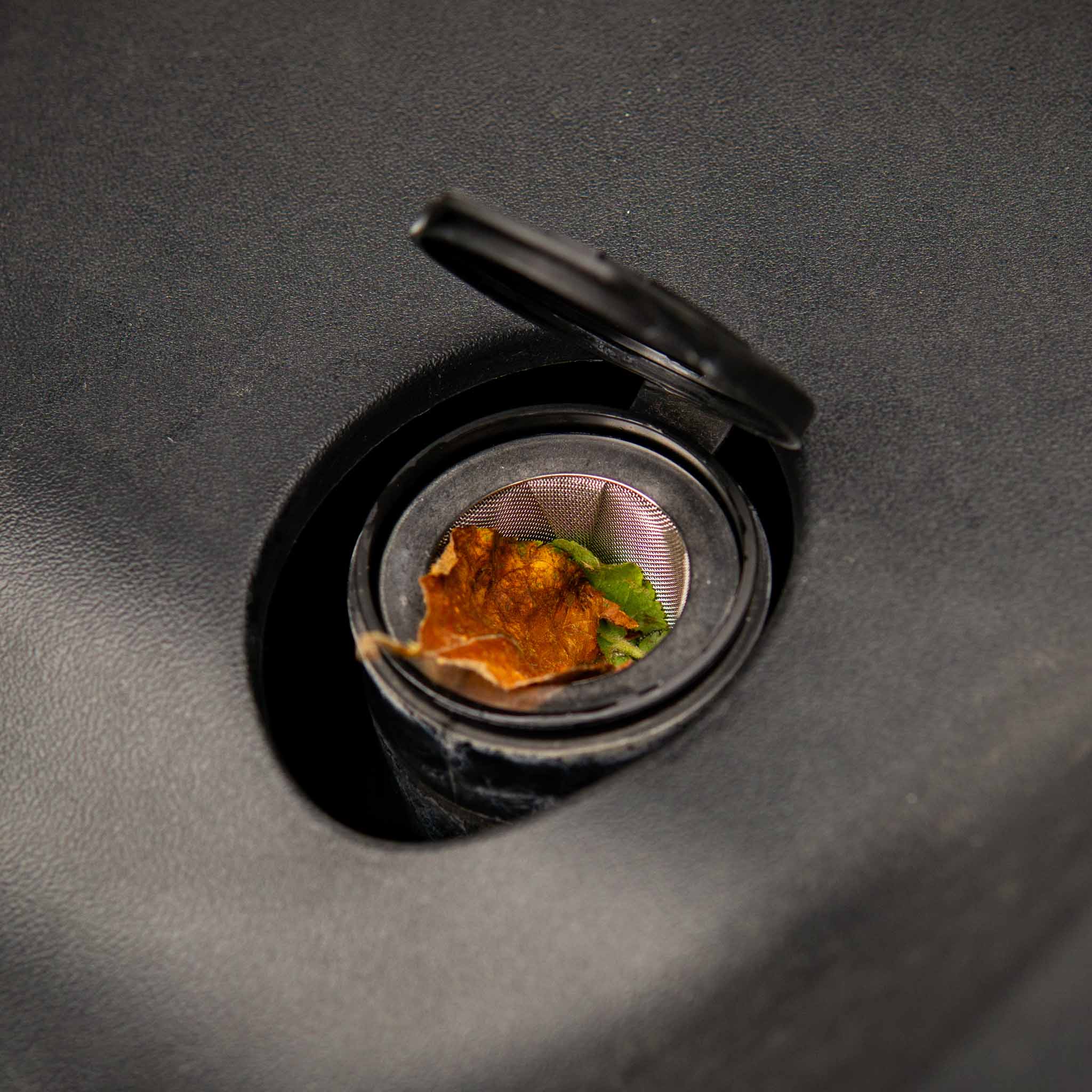 <tc>Tesla Windshield Washer Filter Insert for all Models</tc>