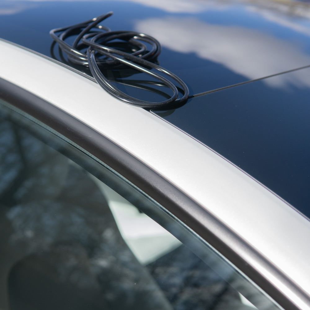 Tesla Model 3/Y: Roof window seal (noise reduction)