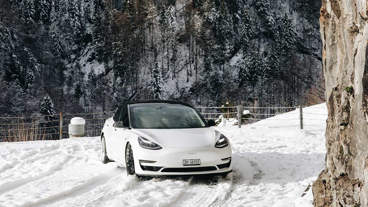5 Winter-Tipps für Tesla-Fahrer zum Stromsparen