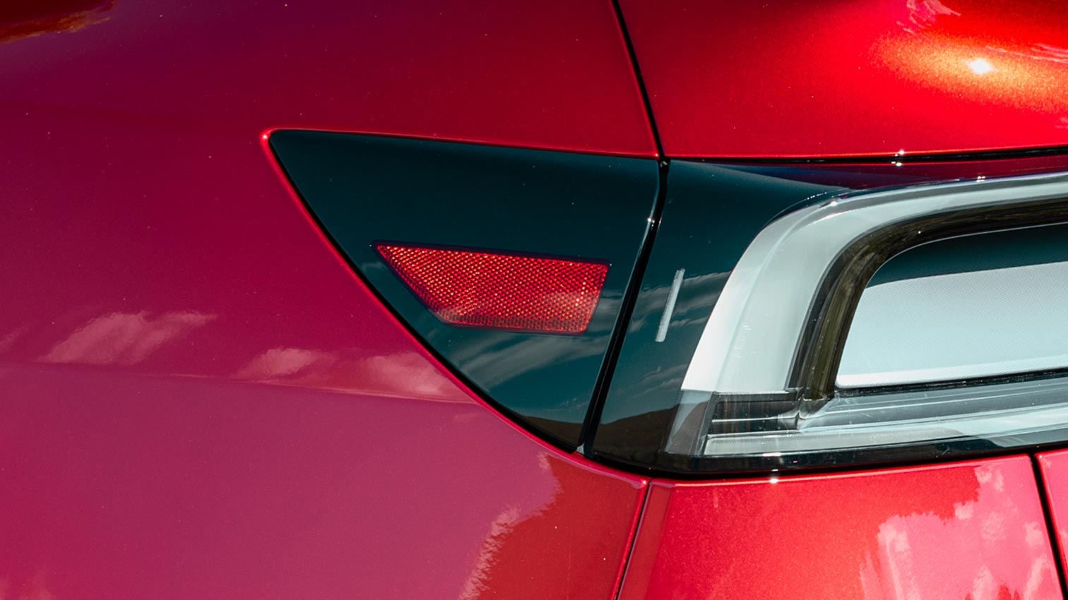 Ladeanschluss-Fehler beim Tesla Model Y: Ursachen, Soforthilfe & Dauerlösung