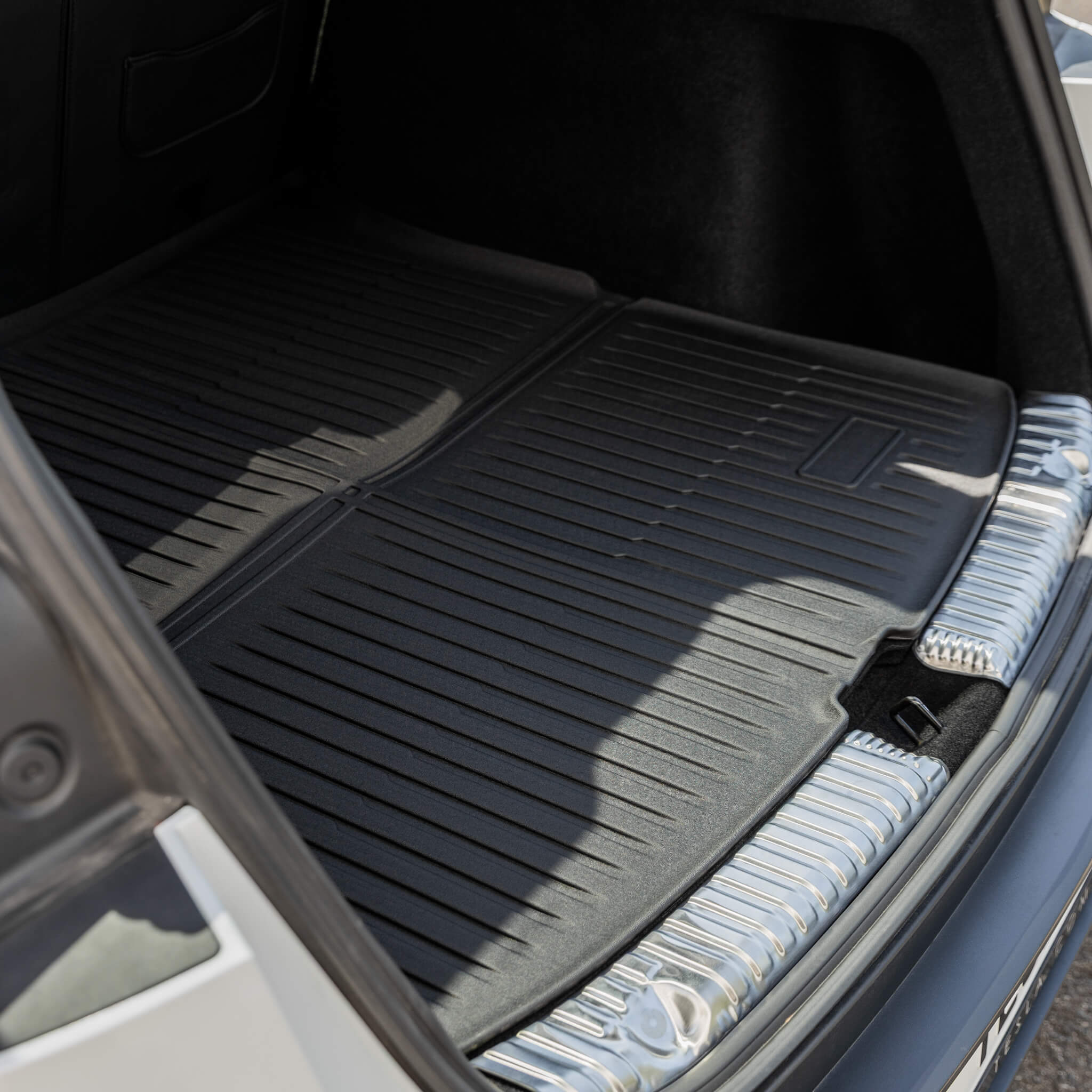Tesla Model Y 2025–2026: Kofferraummatte