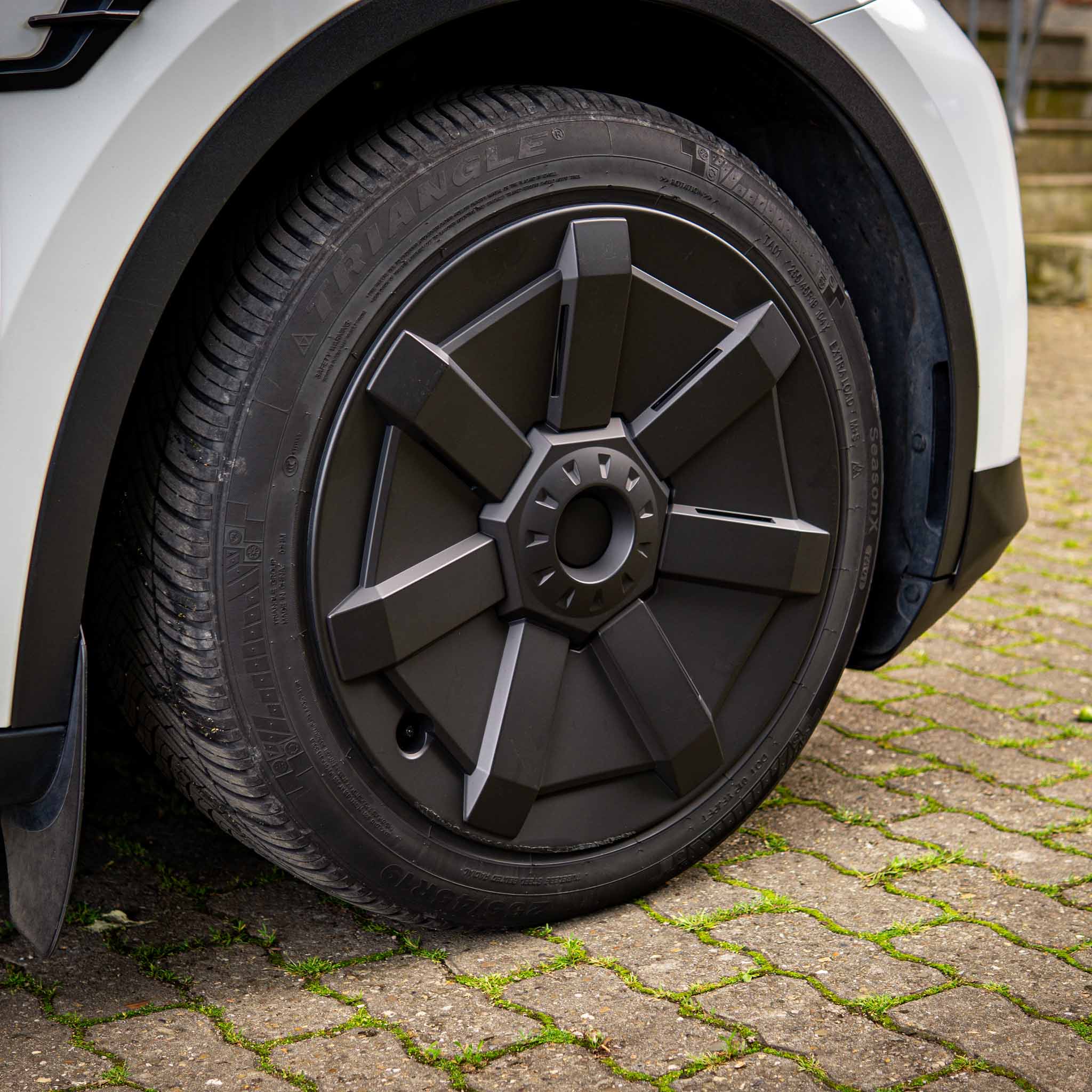 Tesla Model Y: Cybertruck-navkapsler (19 tommer)