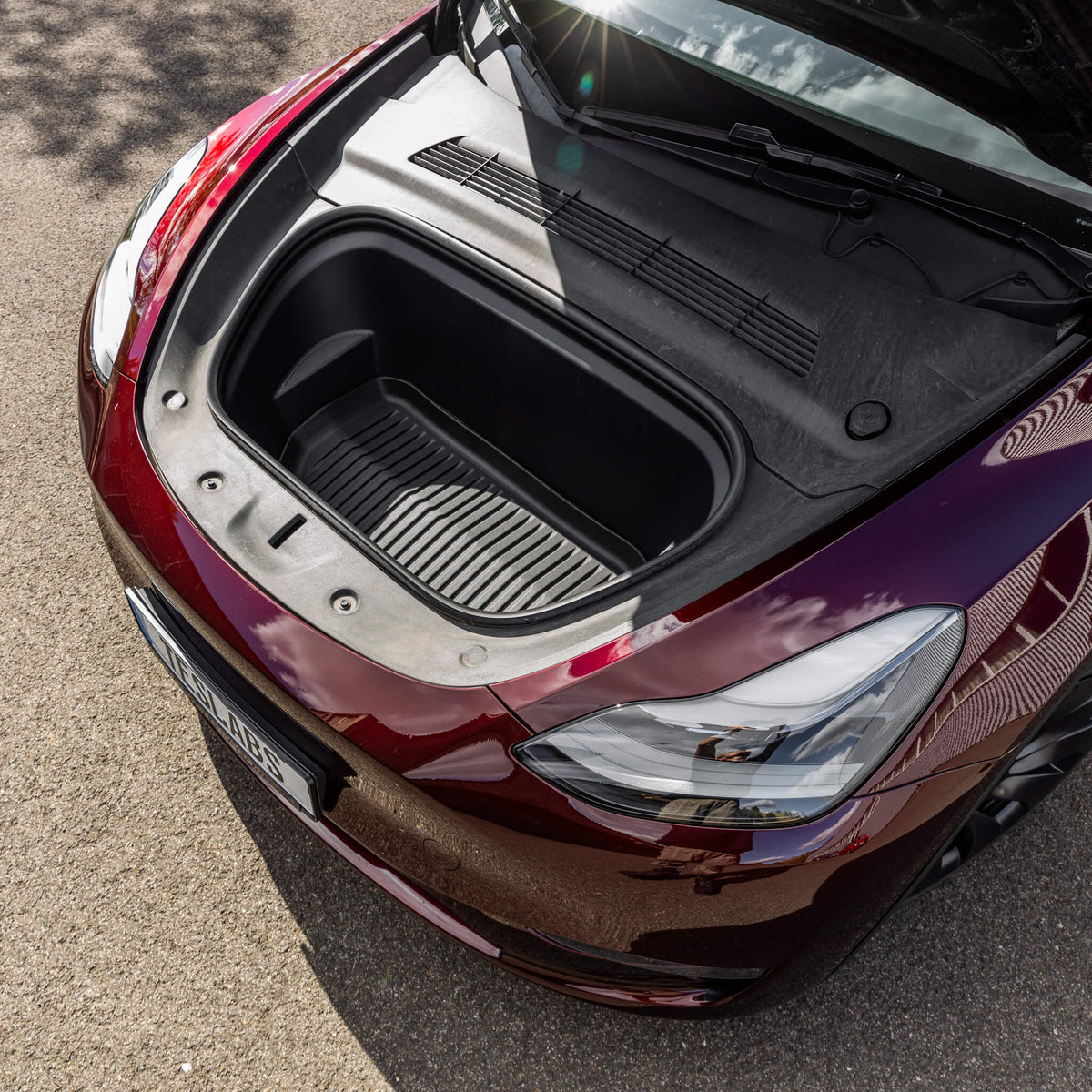 Tesla Model Y: Frunkmatte