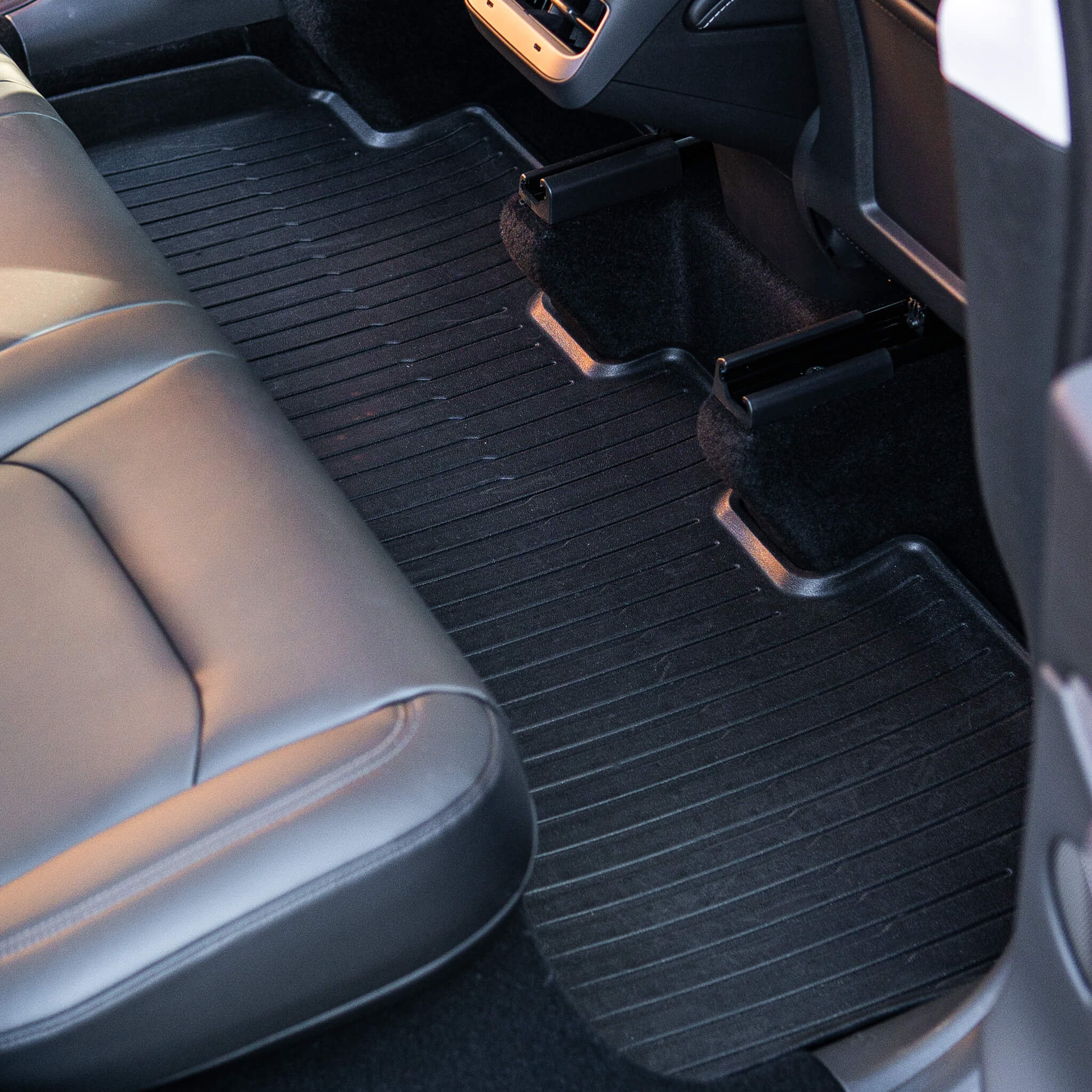 tesla model y gummimatten