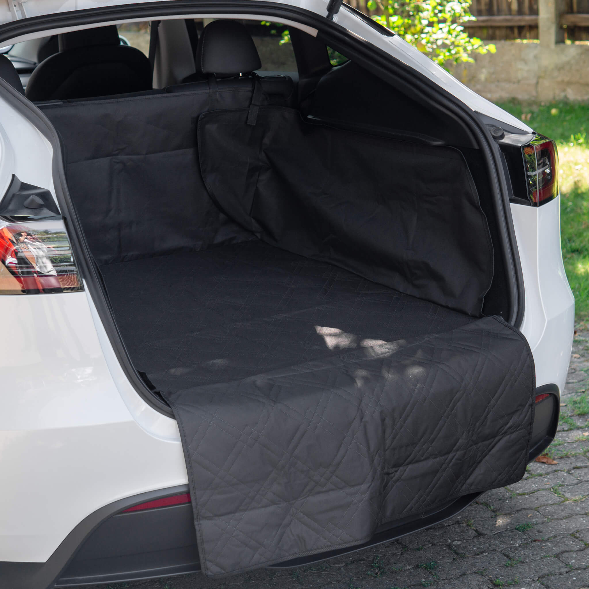 Tesla Model Y Trunk dog blanket