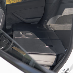 Tesla Model Y: Sitzschutz für die Rücksitze