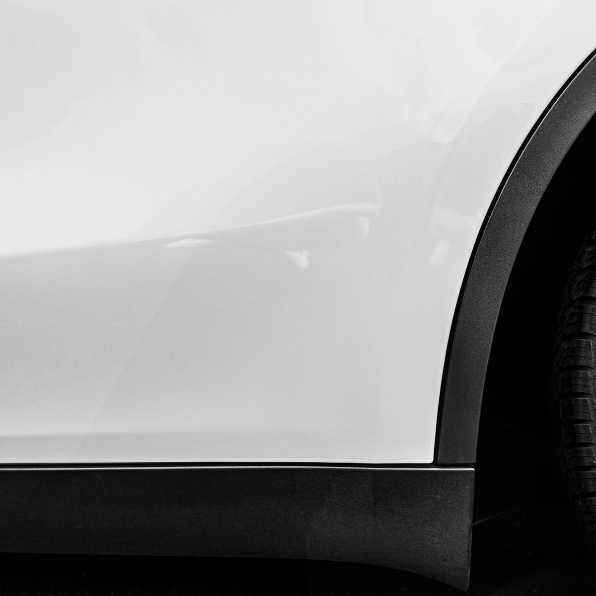 Tesla-Steinschlagschutzfolie für den Radlauf
